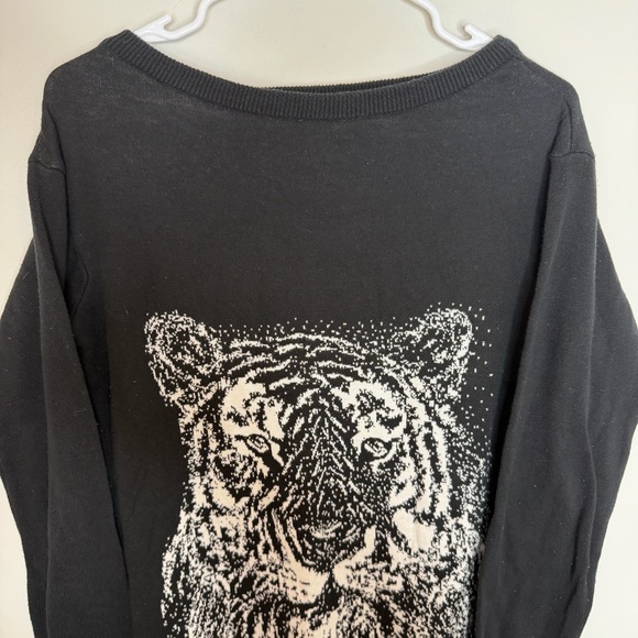 ZARA Longline Bold Edgy Tiger Design Sweater Dress Black/White Graphic Size L - Picture 3 of 12